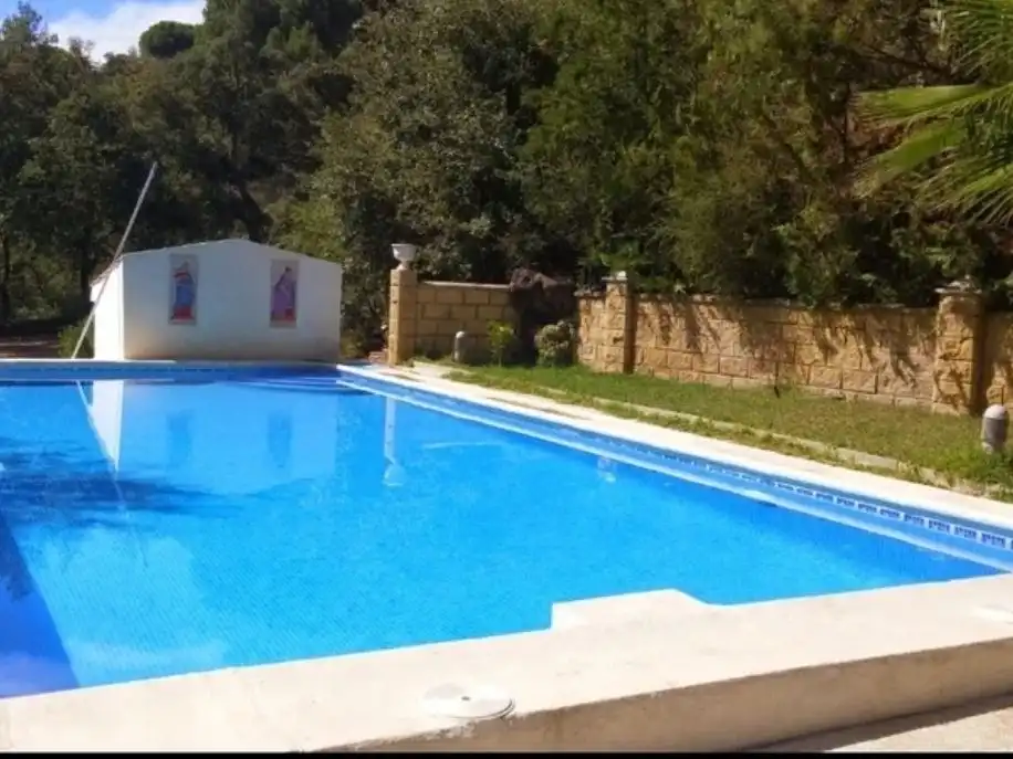 Haus oder Chalet zur Miete in Carretera de Trassierra, 6, Huerta de la Reina - Trassierra Schwimmbecken von Haus oder Chalet zur Miete in Córdoba mit Klimaanlage, Heizung und Privatgarten