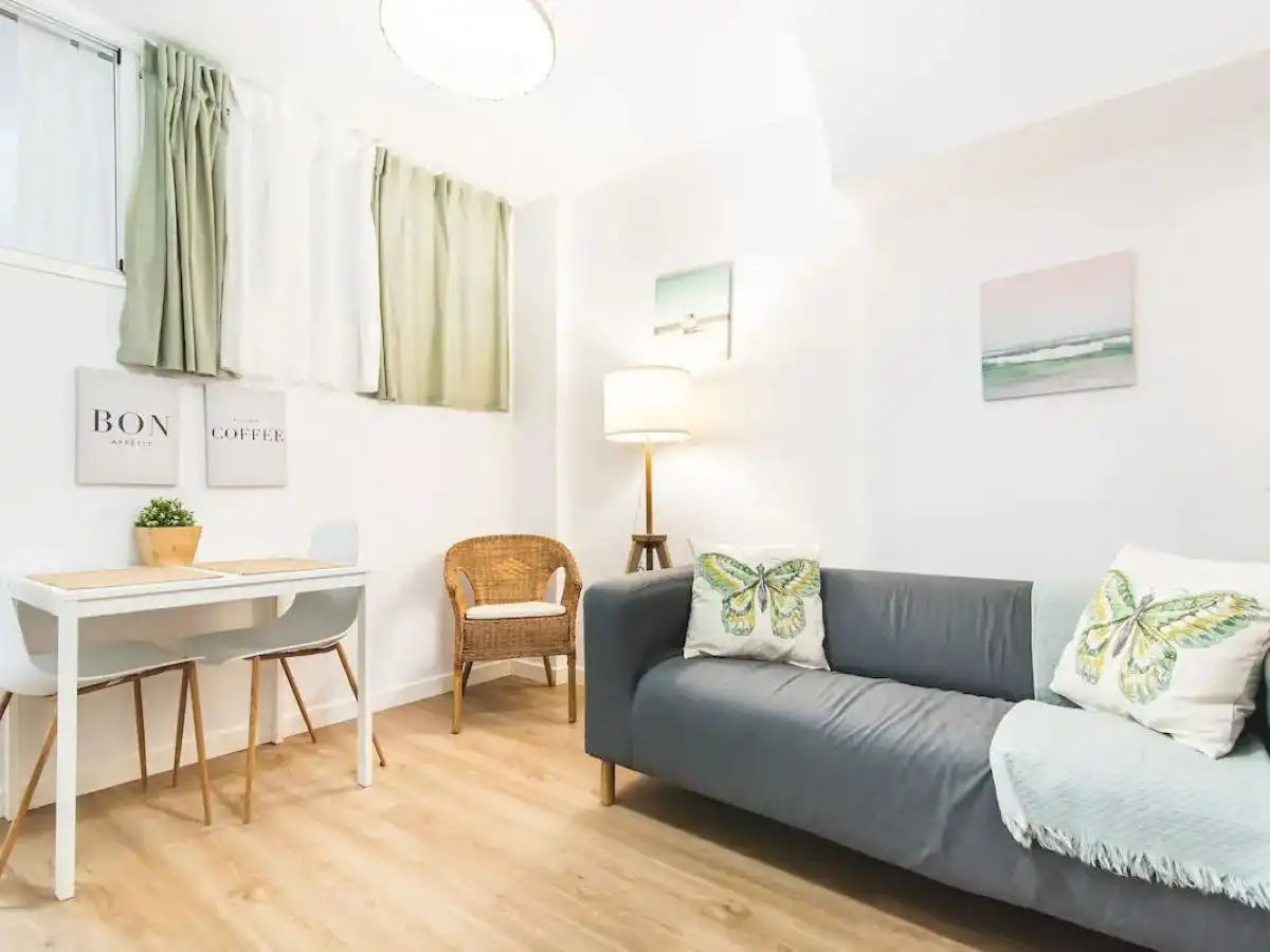 Apartamento de alquiler en Calle Kant, 5, Las Palmas de Gran Canaria Sala de estar de Apartamento de alquiler en Las Palmas de Gran Canaria con Aire acondicionado y Balcón