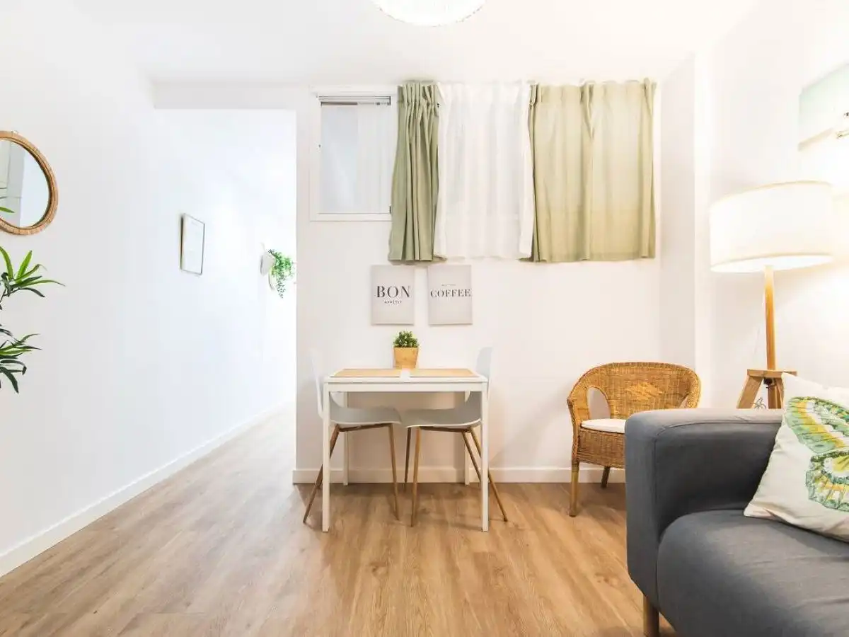 Apartament de lloguer a Calle Kant, 5, Isleta - Puerto - Guanarteme Dormitori de Apartament de lloguer en Las Palmas de Gran Canaria amb Aire condicionat i Balcó