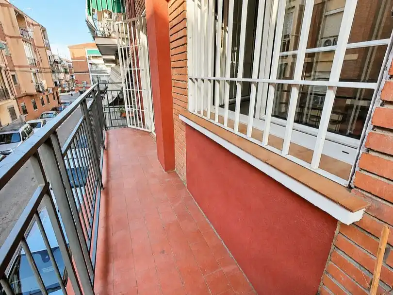Balcony of Flat for rent in Madrid  with Air Conditioner, Heating and Parquet flooring