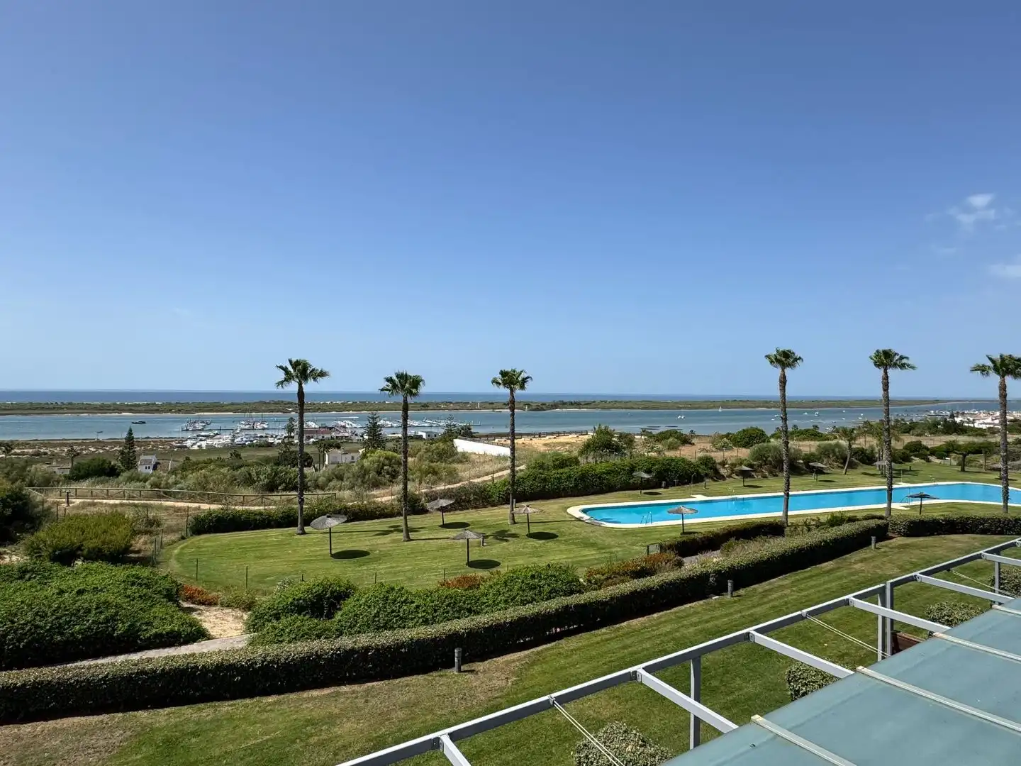 Piso en venta en Urbanizacion Nuevo Rompido Oeste, 13, El Rompido Piso en venta en El Rompido con Aire acondicionado, Terraza y Piscina