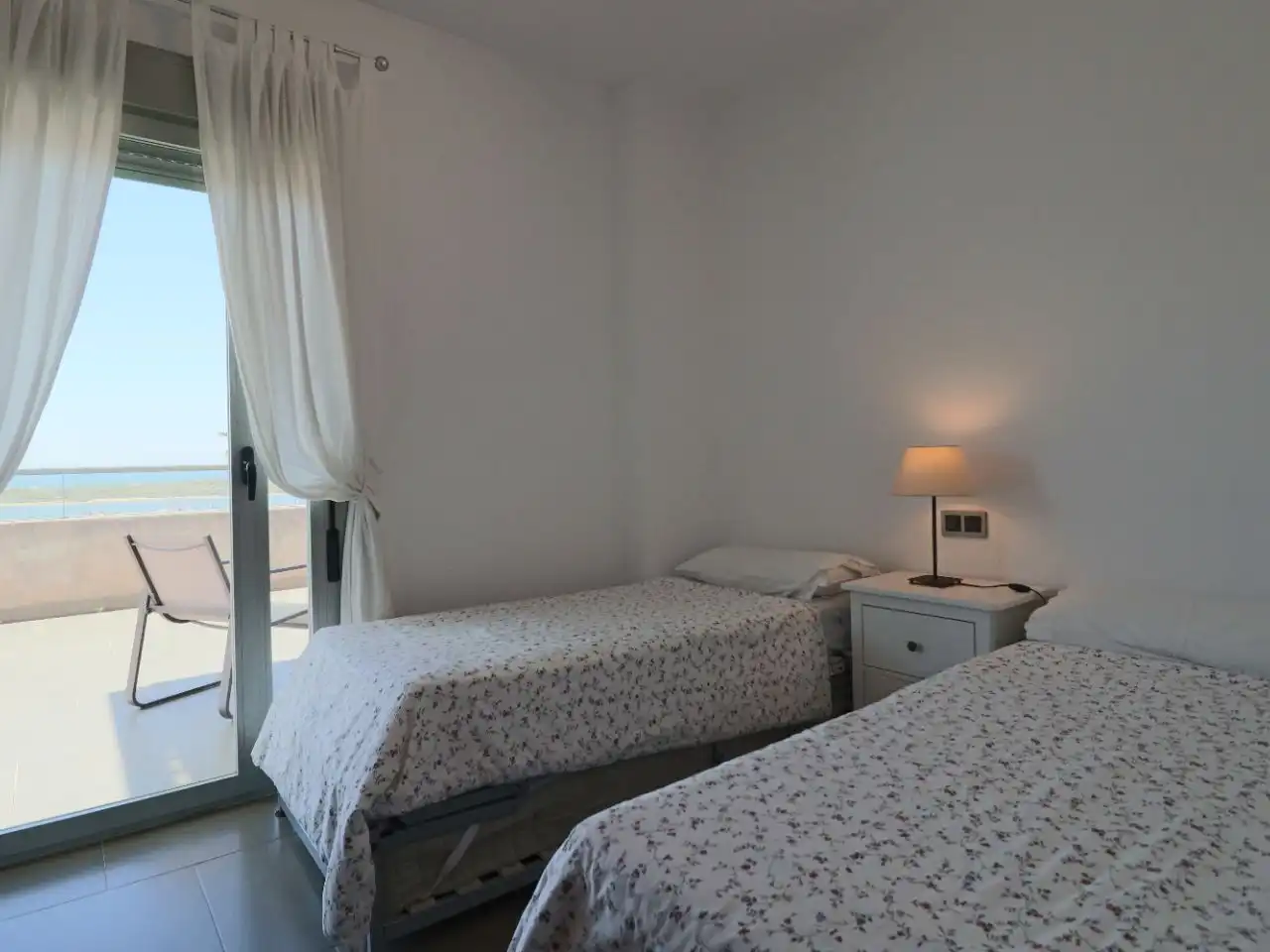 Piso en venta en Urbanizacion Nuevo Rompido Oeste, 13, El Rompido Habitación de Piso en venta en El Rompido con Aire acondicionado, Terraza y Piscina