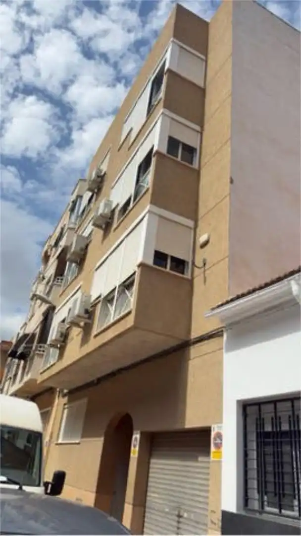 Piso en venta en Centro Vista exterior de Piso en venta en Mutxamel con Terraza