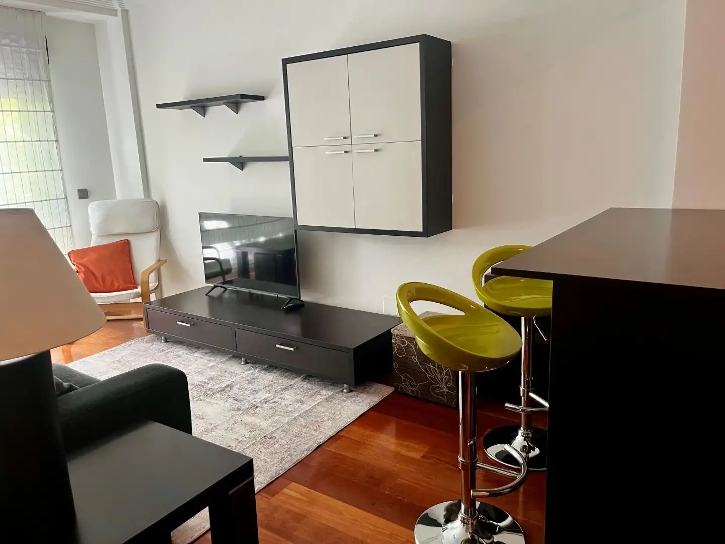 Flat for rent in Calle Ariel, 4c, Legazpi Living room of Flat for rent in Madrid Capital with Air Conditioner and Swimming Pool