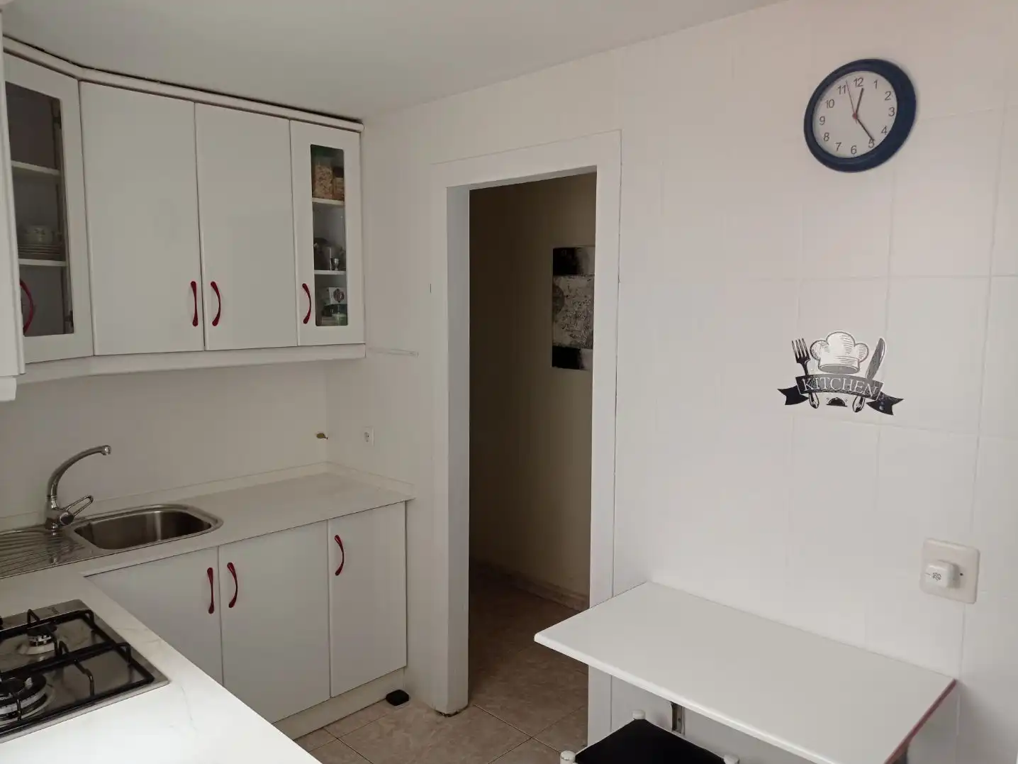 Room in Camino de Ronda, 136, Camino de Ronda Kitchen of Flat for share in Granada with Heating and Furnished