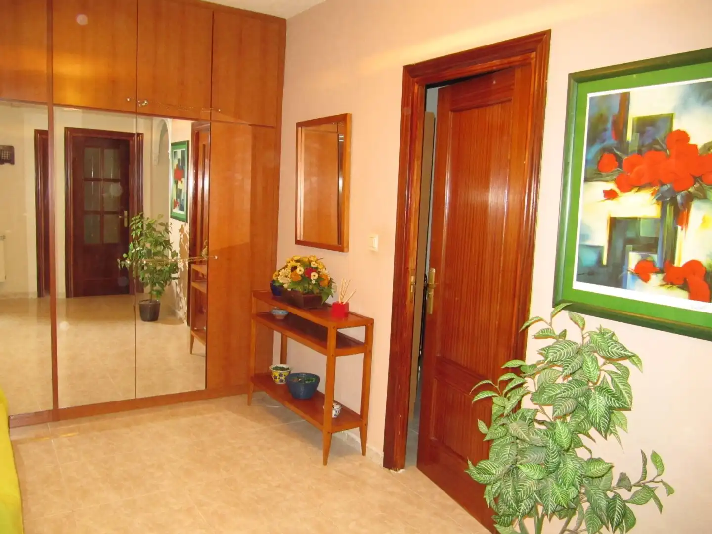 Room in Camino de Ronda, 136, Camino de Ronda Flat for share in Granada with Heating and Furnished