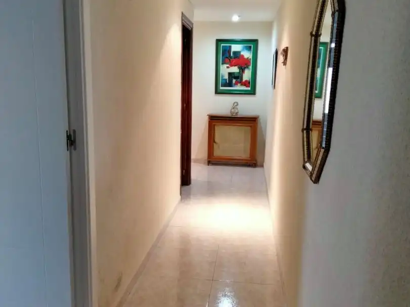 Room in Camino de Ronda, 136, Camino de Ronda Flat for share in Granada with Heating and Furnished