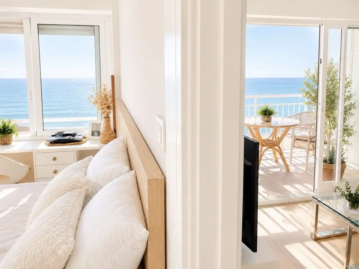 Wohnung zum Verkauf in Paseo Marítimo Ciudad de Melilla, 19, La Malagueta - Monte Sancha Schlafzimmer von Wohnung zum Verkauf in Málaga Capital mit Terrasse und Balkon