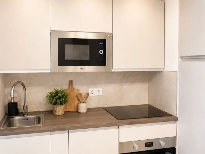 Wohnung zum Verkauf in Paseo Marítimo Ciudad de Melilla, 19, La Malagueta - Monte Sancha Küche von Wohnung zum Verkauf in Málaga Capital mit Terrasse und Balkon