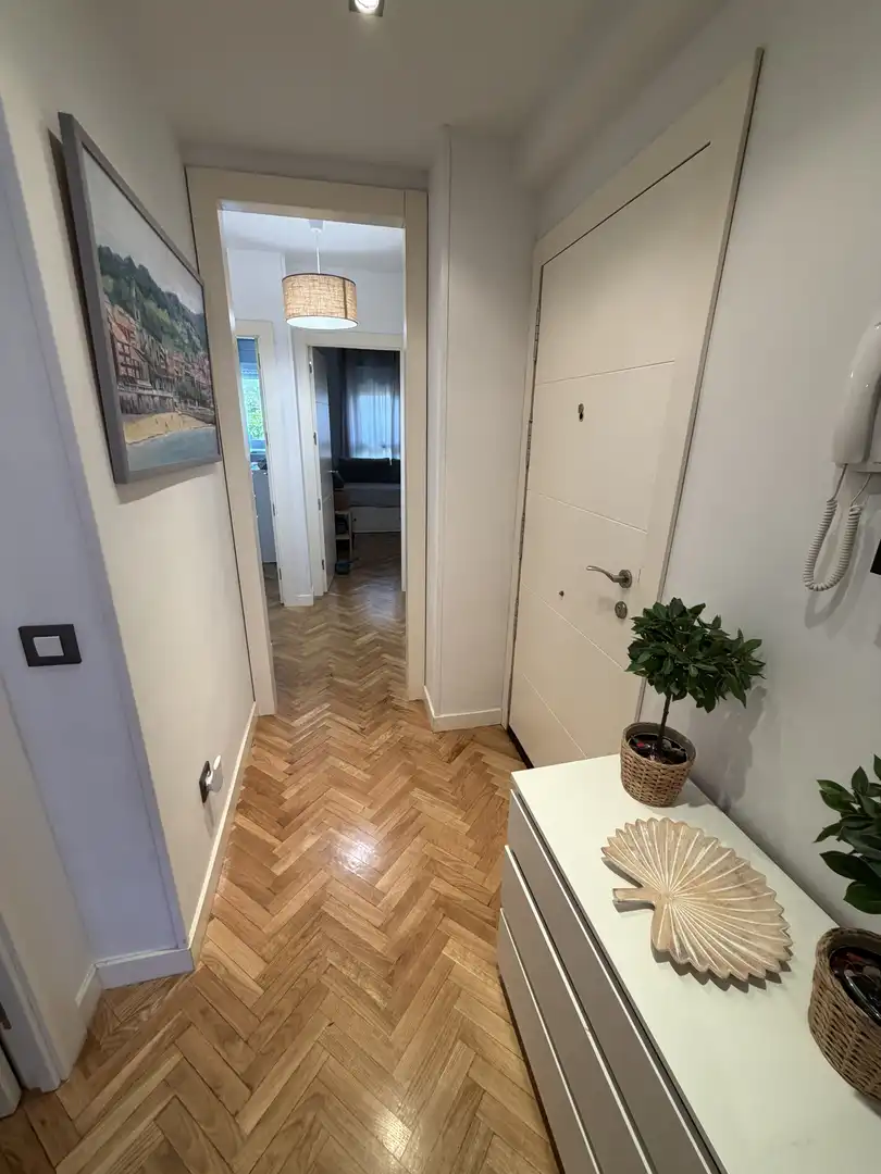 Flat for sale in Avenida de Arcentales, 67b, Rosas - Musas Flat for sale in Madrid Capital with Air Conditioner and Swimming Pool