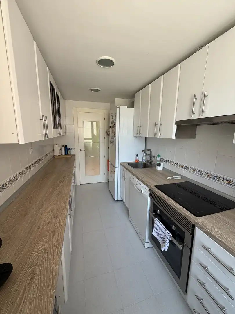 Flat for sale in Avenida de Arcentales, 67b, Rosas - Musas Kitchen of Flat for sale in Madrid Capital with Air Conditioner and Swimming Pool