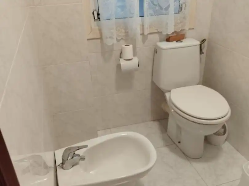 Baño de Piso en venta en A Coruña Capital  con Amueblado