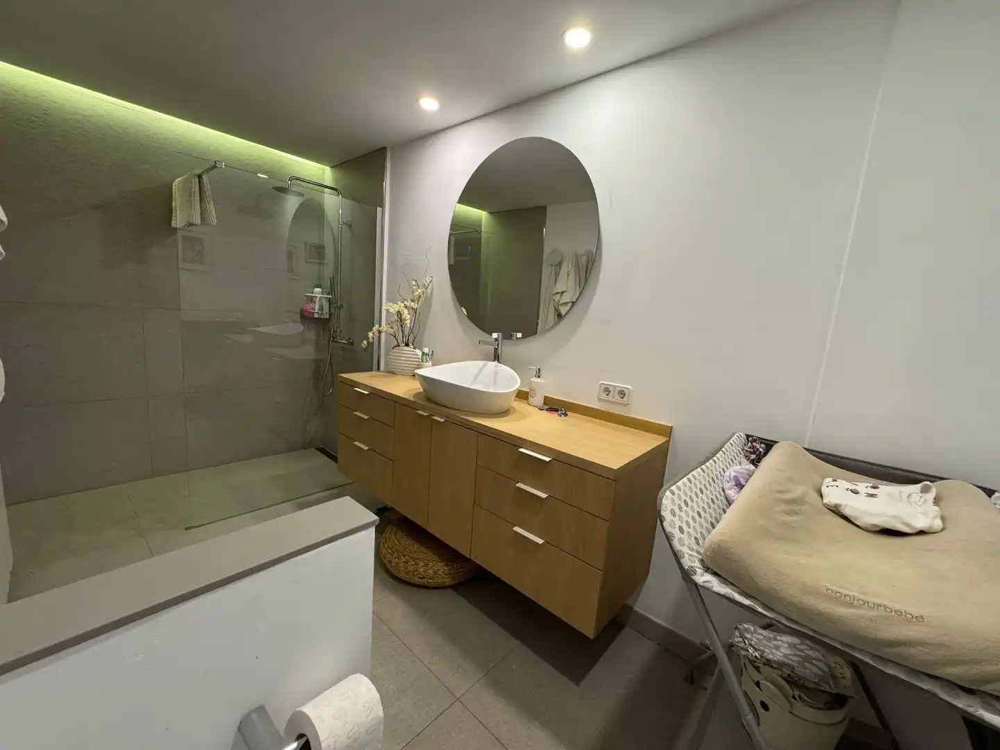 Piso de alquiler en Passeig del Ferrocarril, 60, Manacor Centre Baño de Piso de alquiler en Manacor con Aire acondicionado, Calefacción y Parquet