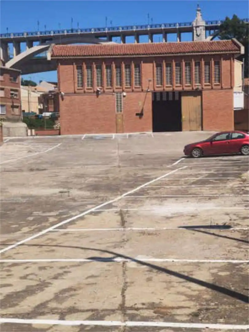 Garaje de alquiler en El Pinar - San León - Las Viñas Parking de Garaje de alquiler en Teruel
