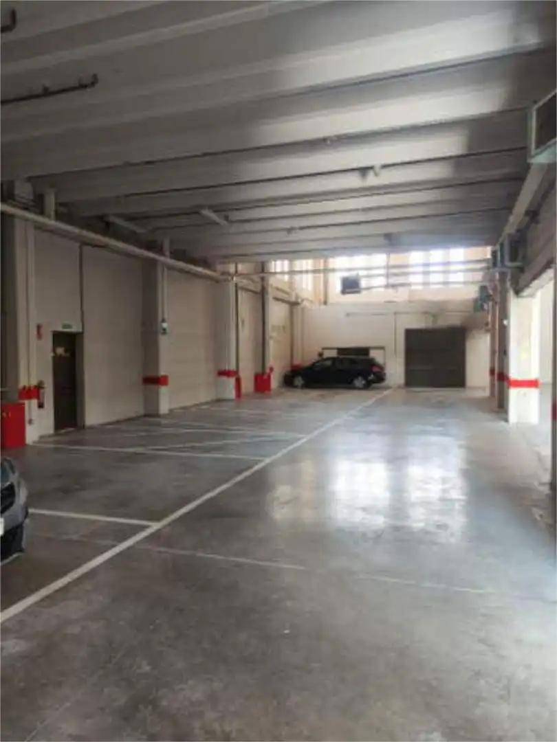 Garaje de alquiler en El Pinar - San León - Las Viñas Parking de Garaje de alquiler en Teruel