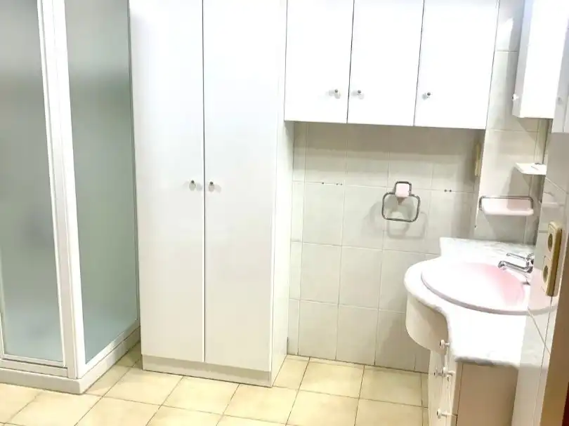 Piso de alquiler en Calle San Francisco de Asís, 3, Almàssera Baño de Piso de alquiler en Almàssera con Aire acondicionado, Calefacción y Terraza