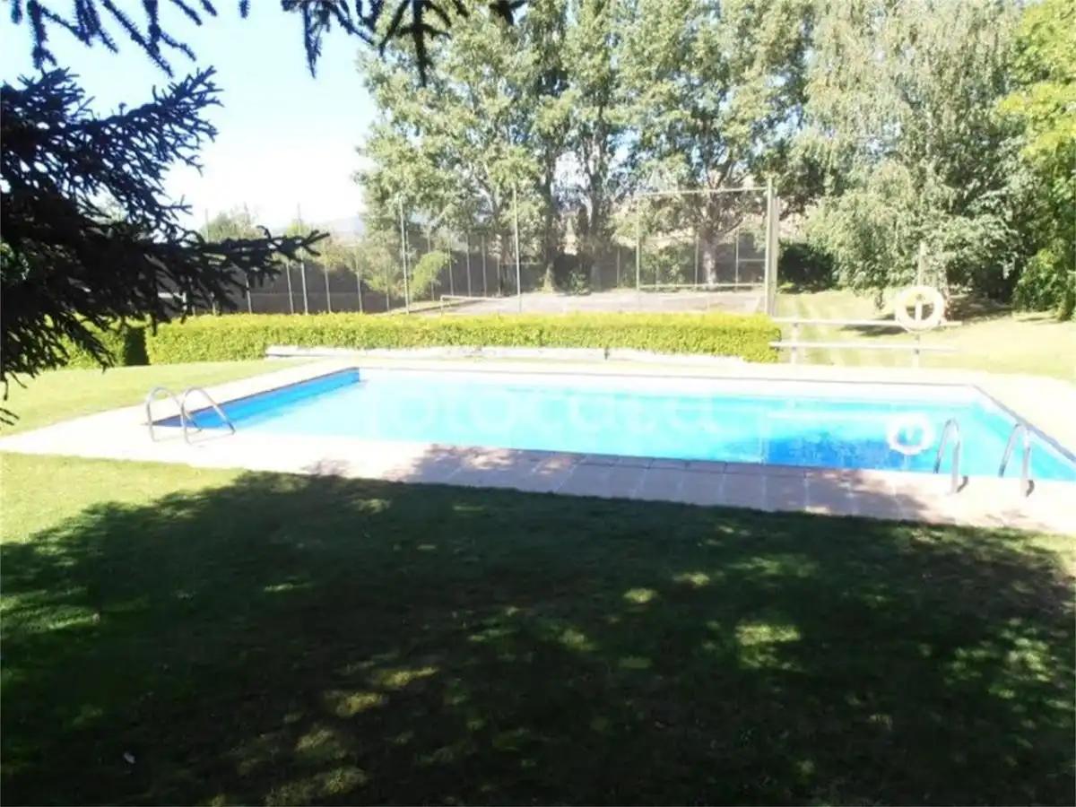 Apartamento de alquiler en Carrer d'Encorones, 2, Llívia Piscina de Apartamento de alquiler en Llívia con Calefacción, Parquet y Terraza