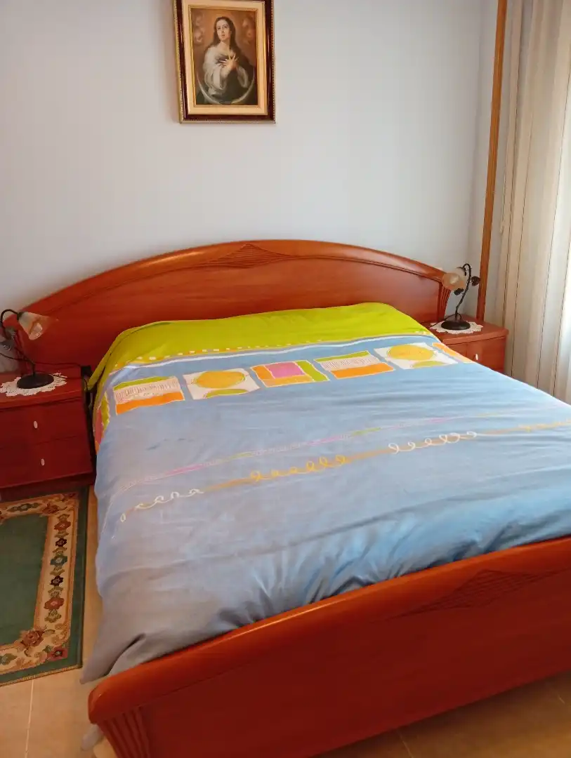 Piso en venta en Calle las Escuelas, 1, Entrena Habitación de Piso en venta en Entrena con Calefacción, Trastero y Amueblado