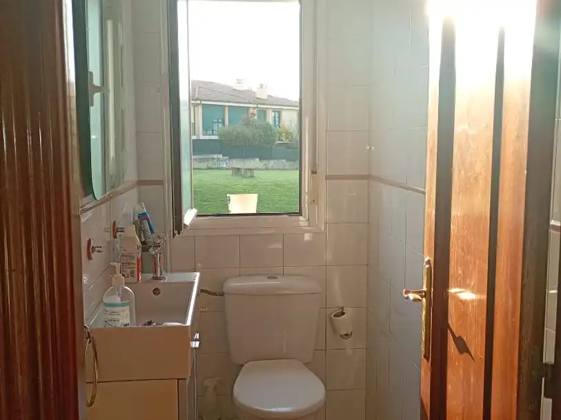 Casa o chalet en venta en Calle las Hayas, 13, Llanera Baño de Casa o chalet en venta en Llanera con Terraza y Balcón