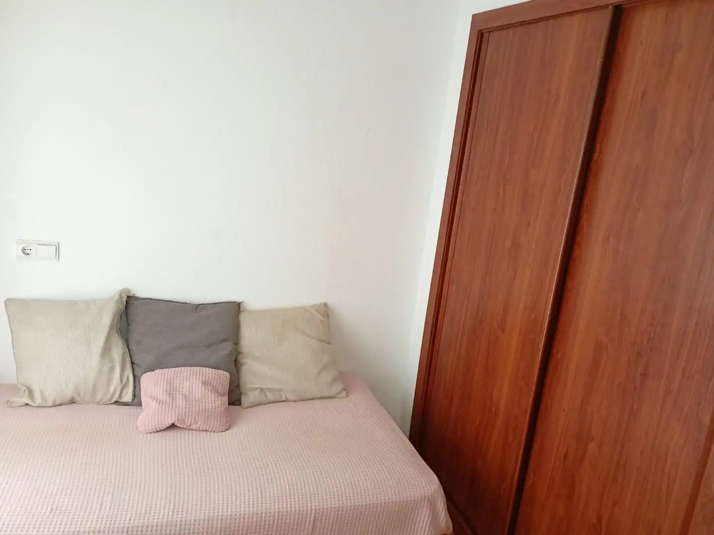 Casa o chalet en venta en Calle las Hayas, 13, Llanera Habitación de Casa o chalet en venta en Llanera con Terraza y Balcón