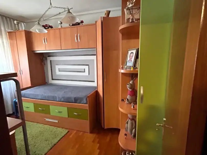 Habitación de Piso en venta en Bilbao  con Terraza y Balcón