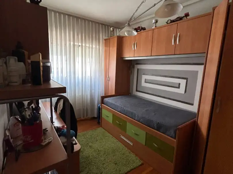 Habitación de Piso en venta en Bilbao  con Terraza y Balcón