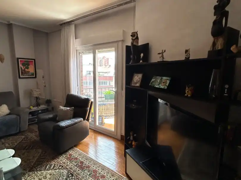 Sala de estar de Piso en venta en Bilbao  con Terraza y Balcón