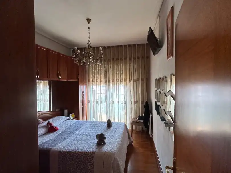 Habitación de Piso en venta en Bilbao  con Terraza y Balcón
