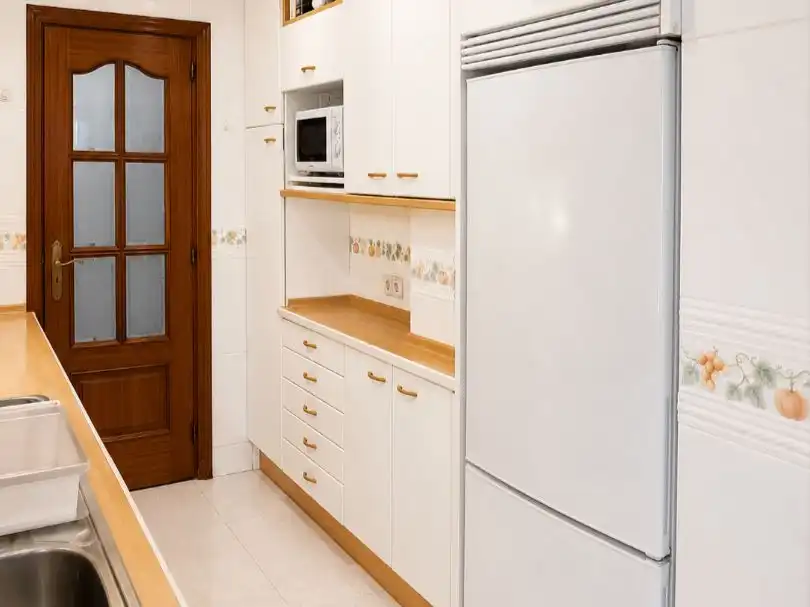 Kitchen of Flat for sale in  Madrid Capital  with Terrace and Swimming Pool