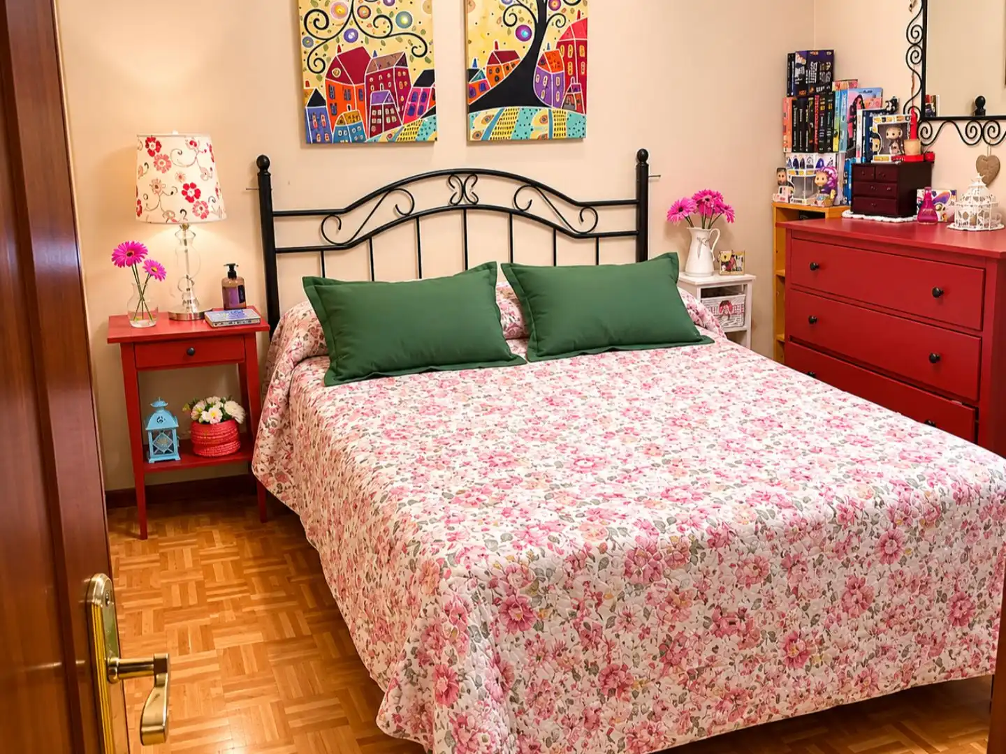 Bedroom of Flat for sale in  Madrid Capital  with Terrace and Swimming Pool