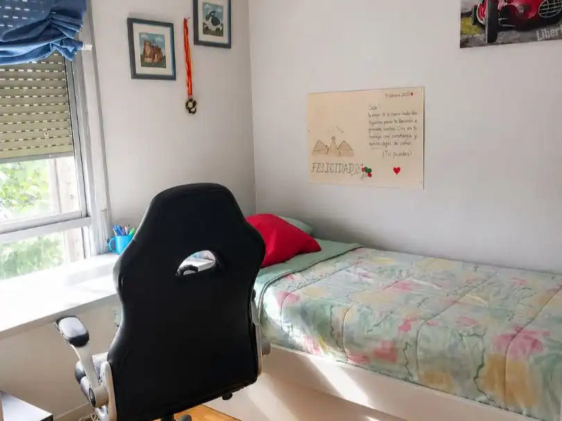 Bedroom of Flat for sale in  Madrid Capital  with Terrace and Swimming Pool
