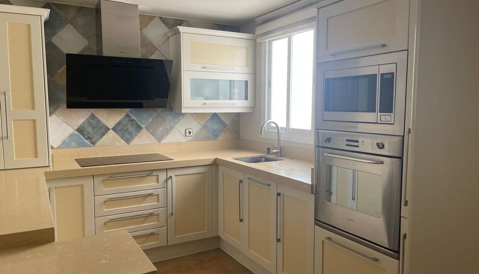 Piso en venta en Calle Ruiz Zorrilla, 32, Bajadilla - Fuente Nueva, Algeciras - imagen 1 Foto 1 de Piso en venta en Calle Ruiz Zorrilla, 32, Bajadilla - Fuente Nueva, Algeciras