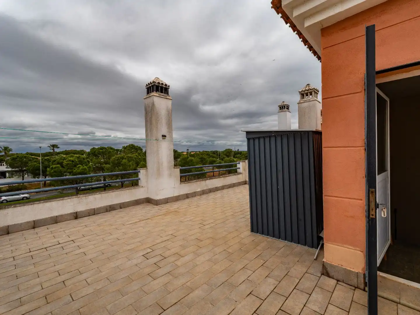 Casa adosada en venta en Calle Ãlmanzor, 19, Aljaraque Terraza de Casa adosada en venta en Aljaraque con Aire acondicionado y Balcón
