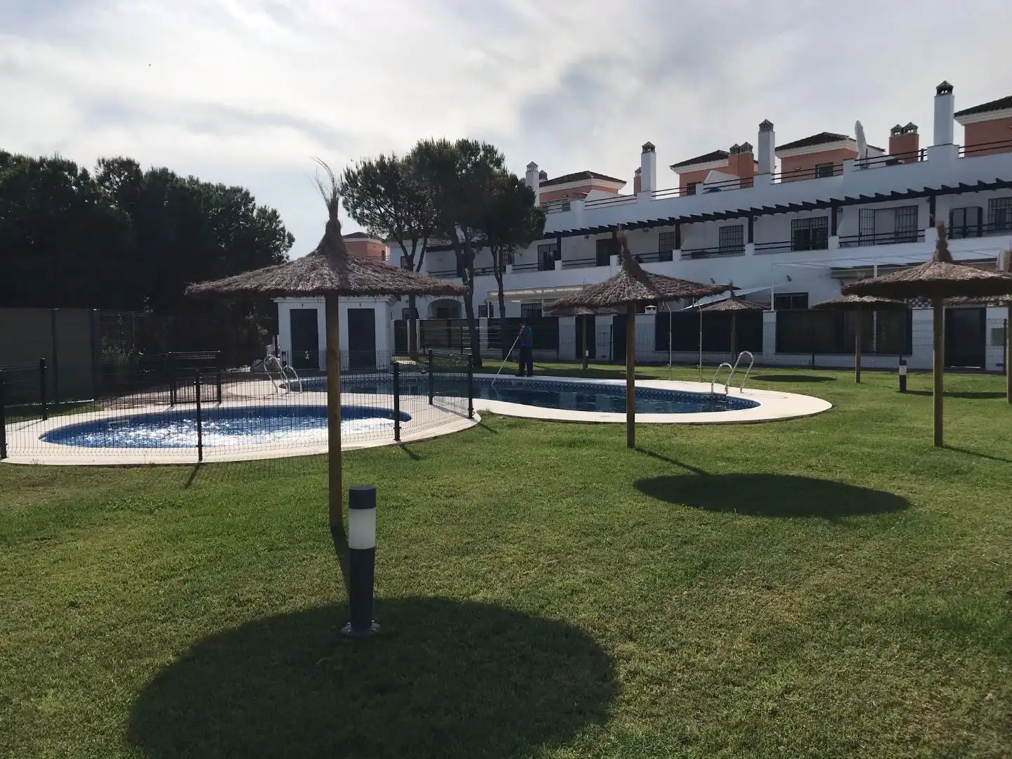 Casa adosada en venta en Calle Ãlmanzor, 19, Aljaraque Piscina de Casa adosada en venta en Aljaraque con Aire acondicionado y Balcón