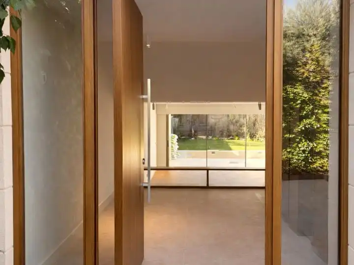 Wohnung zur Miete in Aravaca