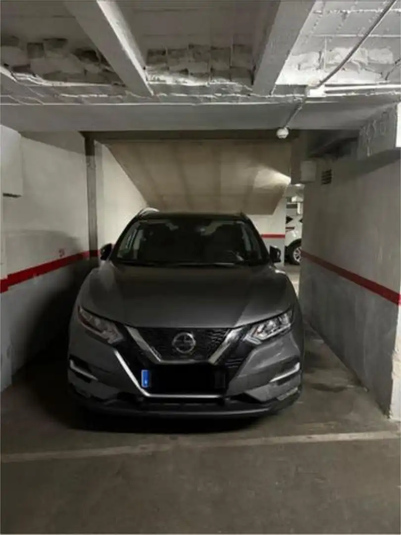 Parking of Garage for rent in Santa Coloma de Gramenet