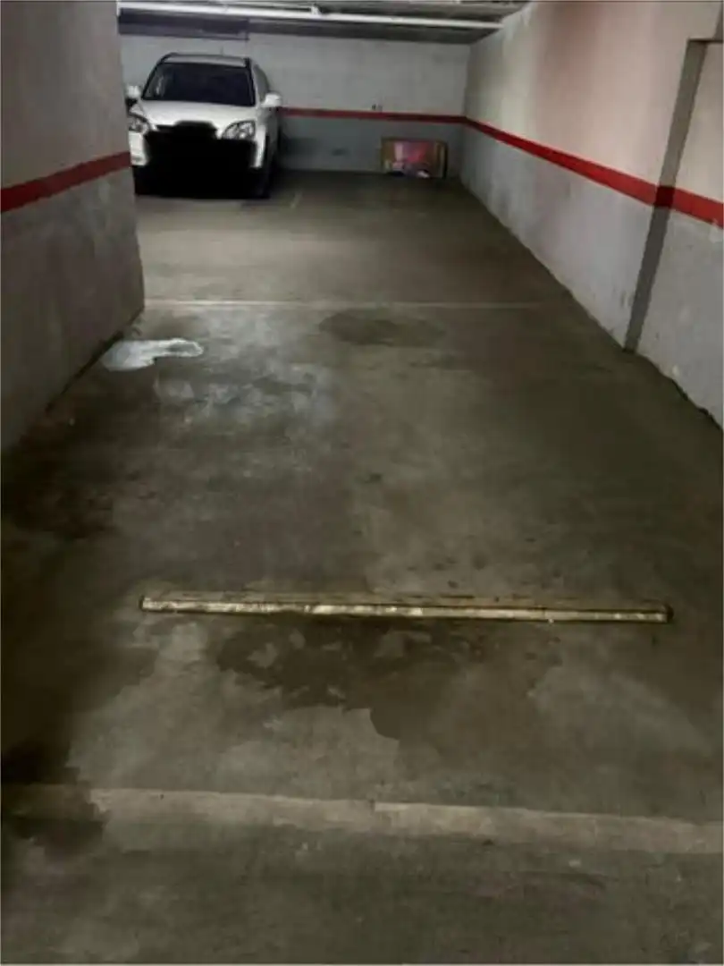Garage for rent in Santa Coloma de Gramenet