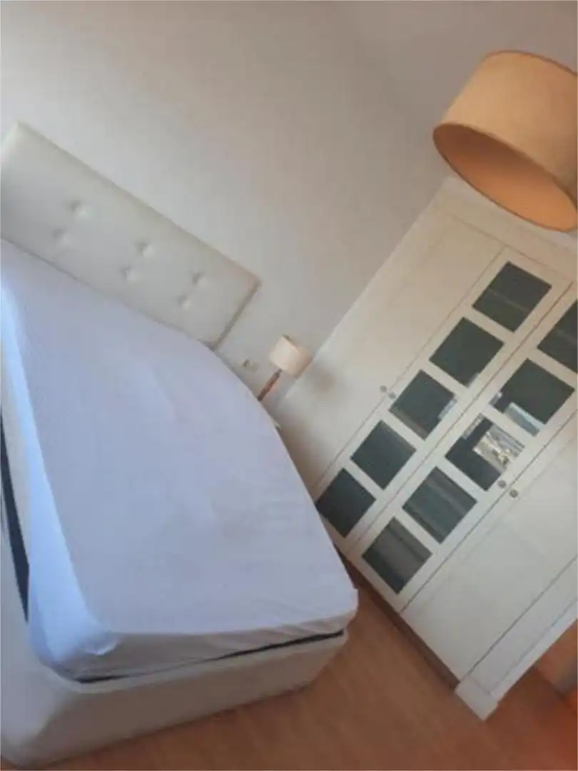 Ático de alquiler en Pescadores - Saladillo Habitación de Ático de alquiler en Algeciras con Amueblado