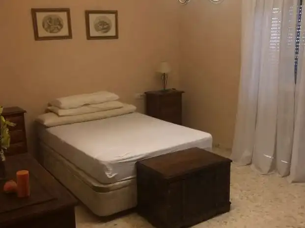 Schlafzimmer von Wohnung zur untervermieten in Sevilla mit Klimaanlage, Möbliert und Balkon