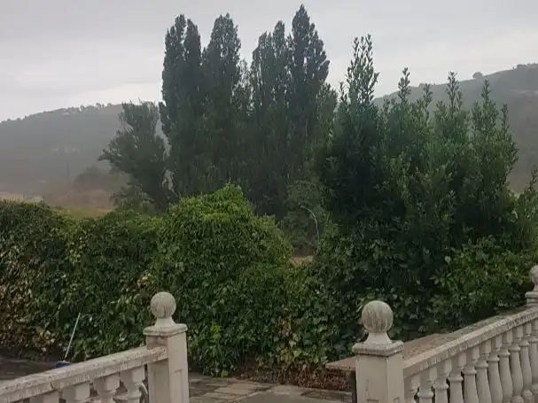 Piso en venta en Calle Barrio Nuevo, 5, Iriépal - Taracena - Valdenoches Piso en venta en Guadalajara con Jardín privado, Terraza y Piscina