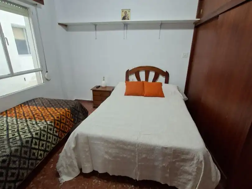 Habitación de Piso en venta en Oliva con Aire acondicionado