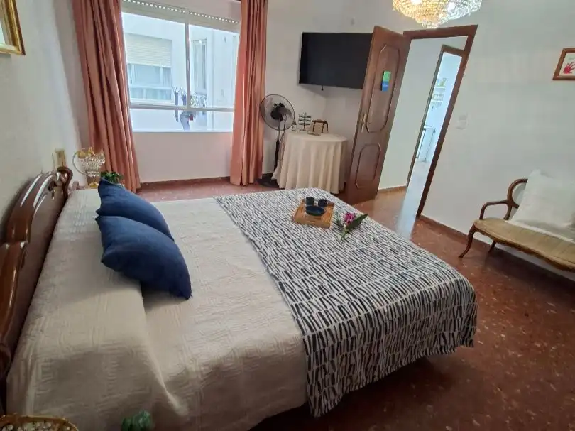 Habitación de Piso en venta en Oliva con Aire acondicionado