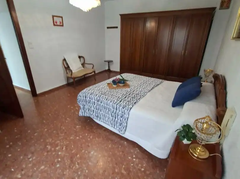 Habitación de Piso en venta en Oliva con Aire acondicionado