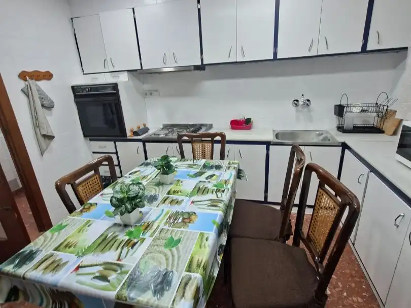 Cocina de Piso en venta en Oliva con Aire acondicionado