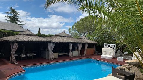 Foto 5 von Haus oder Chalet zum Verkauf in Avenida Pino Alto, 253, Pino Alto - Navarredonda, Valdemorillo