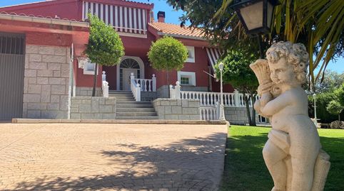 Foto 4 von Haus oder Chalet zum Verkauf in Avenida Pino Alto, 253, Pino Alto - Navarredonda, Valdemorillo