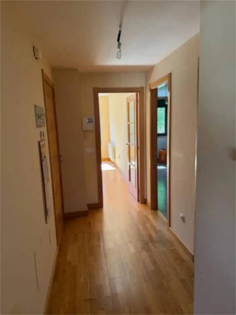 Wohnung zur Miete in Moraña Wohnung zur Miete in Moraña