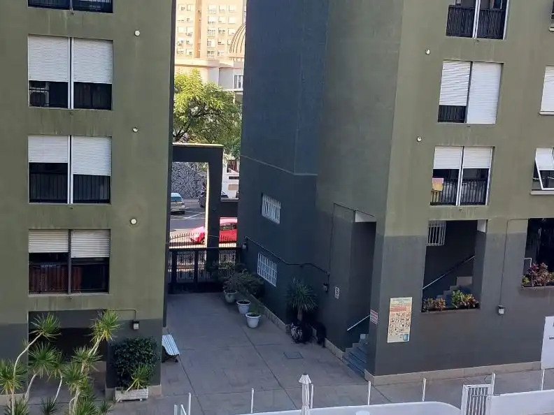 Flat for sale in Calle Unamuno, Buenavista - Chapatal Exterior view of Flat for sale in Santa Cruz de Tenerife with Swimming Pool and Community parking