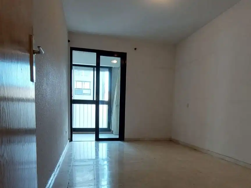 Flat for sale in Calle Unamuno, Buenavista - Chapatal Flat for sale in Santa Cruz de Tenerife with Swimming Pool and Community parking