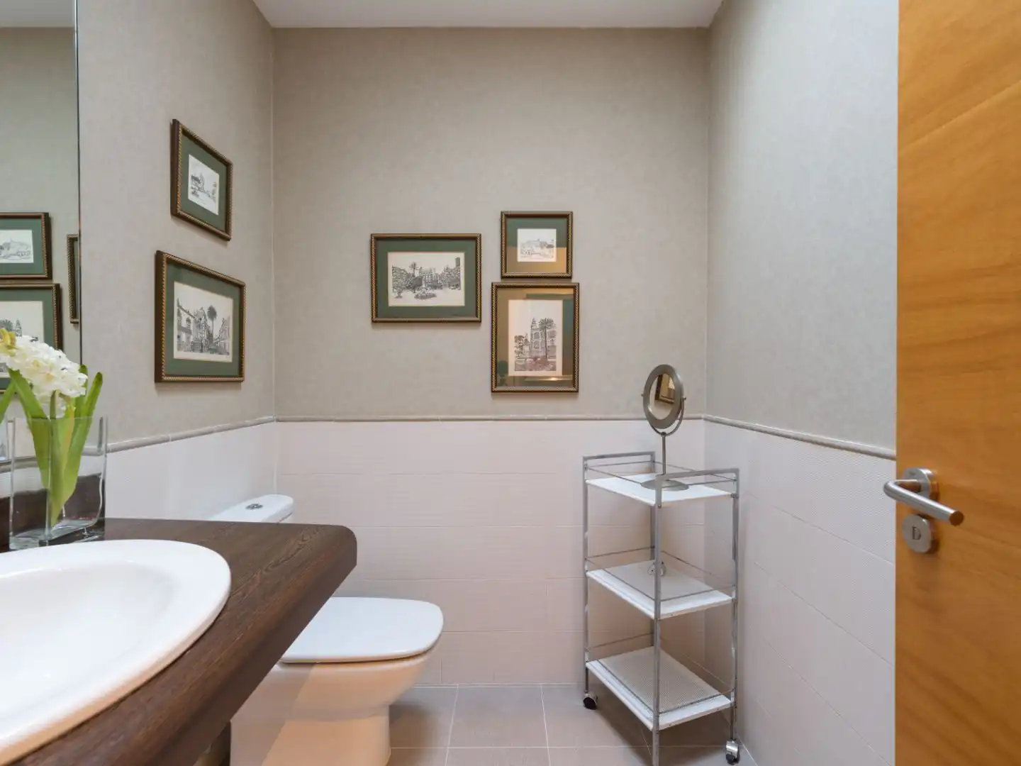 Bathroom of Flat for rent in Las Palmas de Gran Canaria  with Air Conditioner, Parquet flooring and Furnished